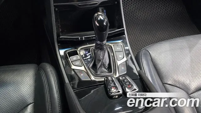 Hyundai Grandeur 2012 thumb 9