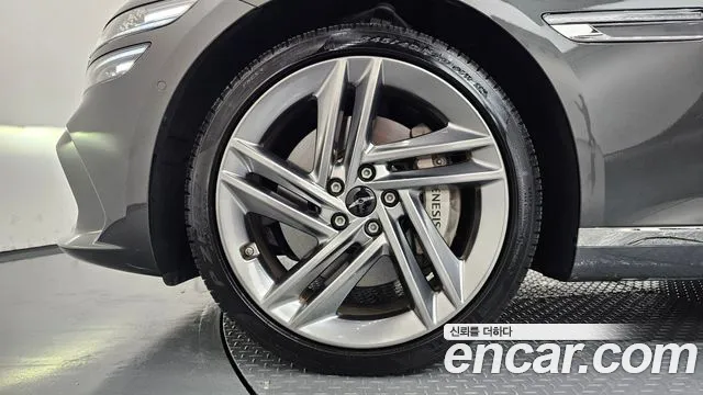 Genesis G80 2024 thumb 5