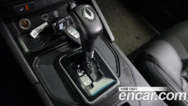 KG_Mobility_Ssangyong Rexton 2019 thumb 9
