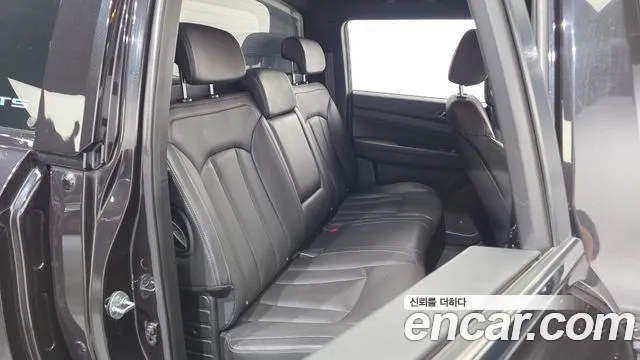 KG_Mobility_Ssangyong Rexton 2019 thumb 12