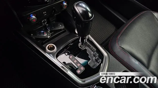 KG_Mobility_Ssangyong TIBOLI 2016 thumb 9