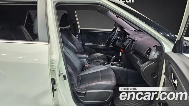 KG_Mobility_Ssangyong TIBOLI 2016 thumb 11