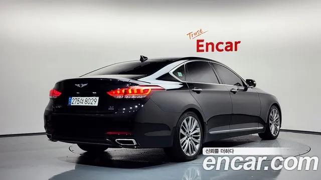 Genesis G80 2017 thumb 2