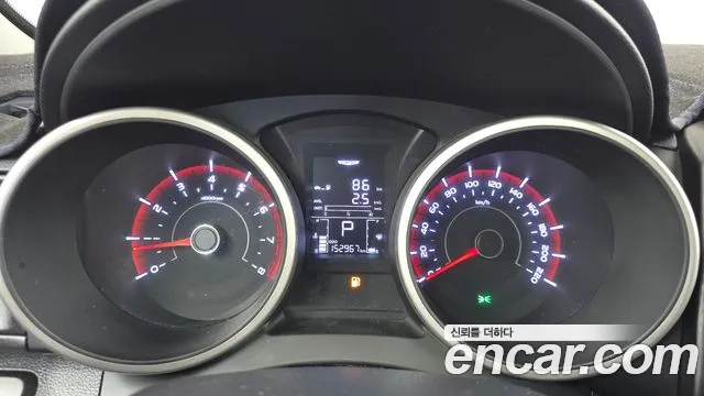 KG_Mobility_Ssangyong TIBOLI 2017 thumb 8