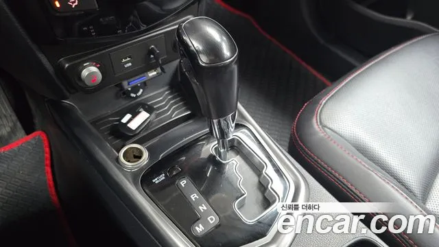 KG_Mobility_Ssangyong TIBOLI 2017 thumb 9