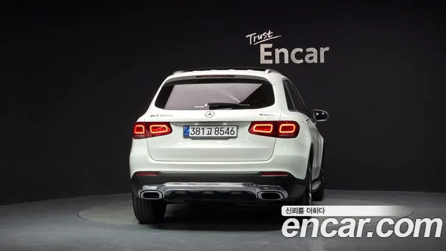 Mercedes-Benz GLC 2022 thumb 4