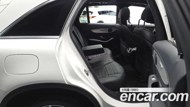 Mercedes-Benz GLC 2022 thumb 11