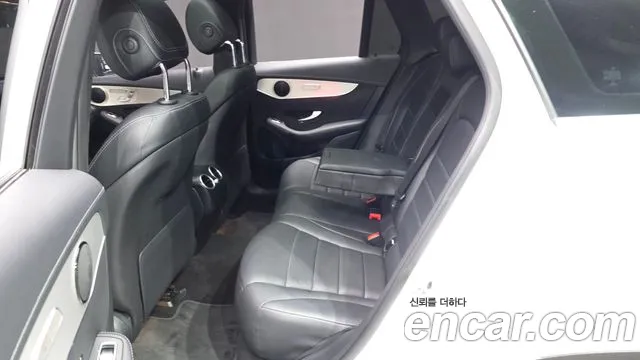 Mercedes-Benz GLC 2022 thumb 12