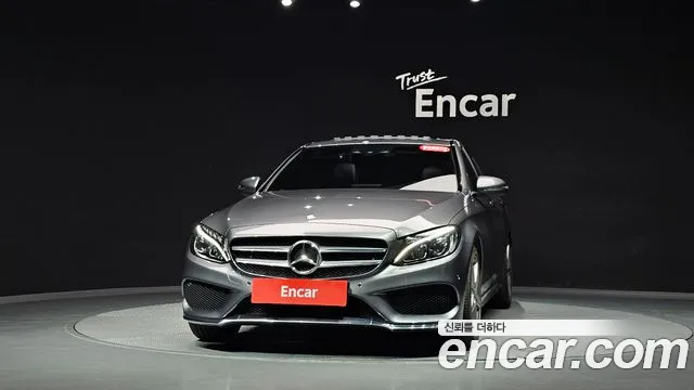 Mercedes-Benz C-Класс 2017 thumb 2
