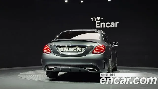 Mercedes-Benz C-Класс 2017 thumb 3