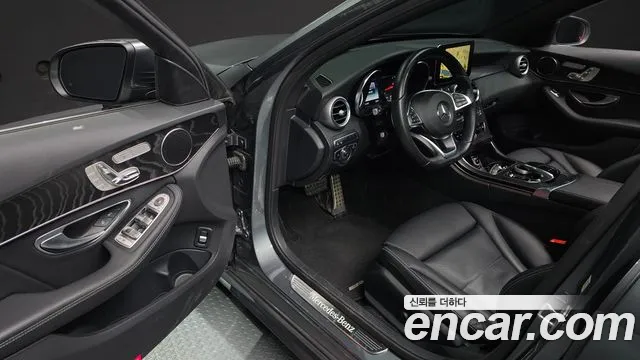 Mercedes-Benz C-Класс 2017 thumb 9