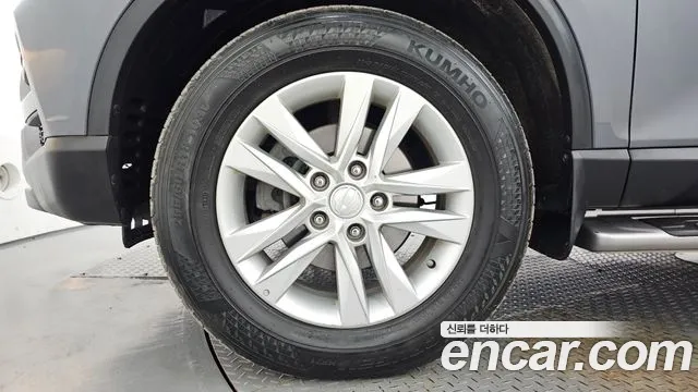 KG_Mobility_Ssangyong Rexton 2019 thumb 5