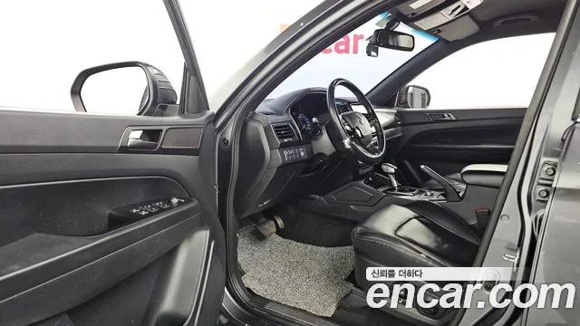 KG_Mobility_Ssangyong Rexton 2019 thumb 10