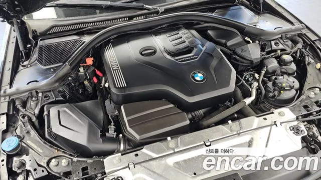 BMW 3-Series 2021 thumb 6