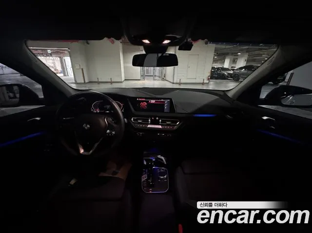 BMW 1-Series 2023 thumb 7
