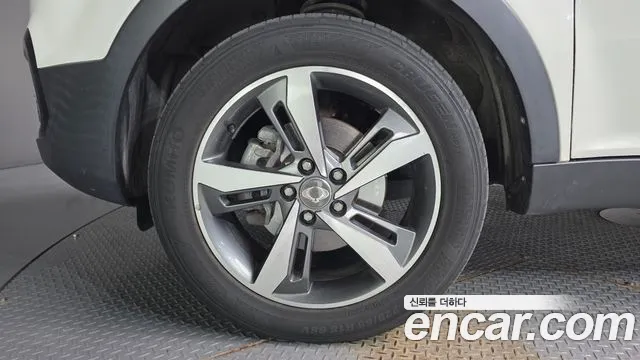 KG_Mobility_Ssangyong KORANDO 2017 thumb 5