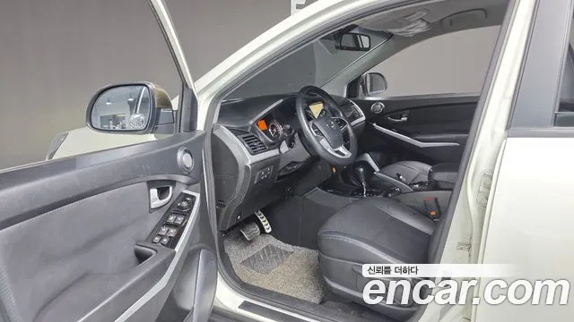 KG_Mobility_Ssangyong KORANDO 2017 thumb 11