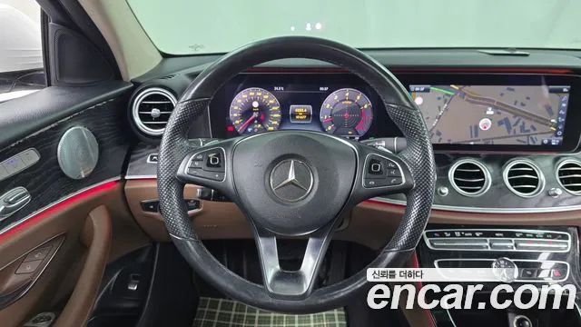 Mercedes-Benz E-Класс 2018 thumb 12