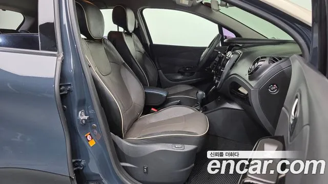 Renault-KoreaSamsung Captur 2015 thumb 11
