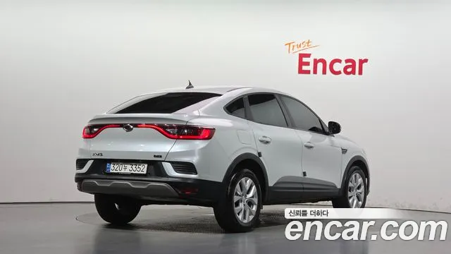 Renault-KoreaSamsung Arkana 2021 thumb 2