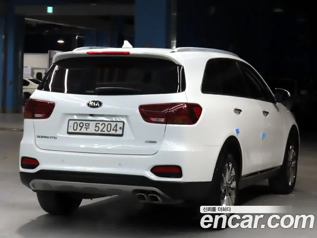 Kia Sorento 2018 thumb 4