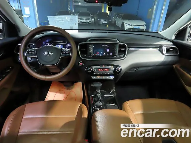 Kia Sorento 2018 thumb 5