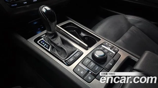 Hyundai Genesis 2016 thumb 9