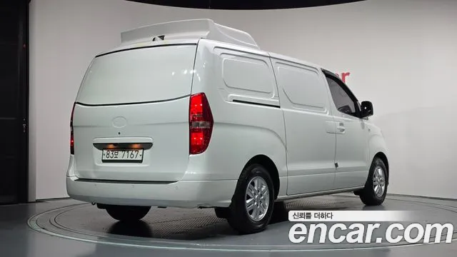 Hyundai Starex 2019 thumb 2