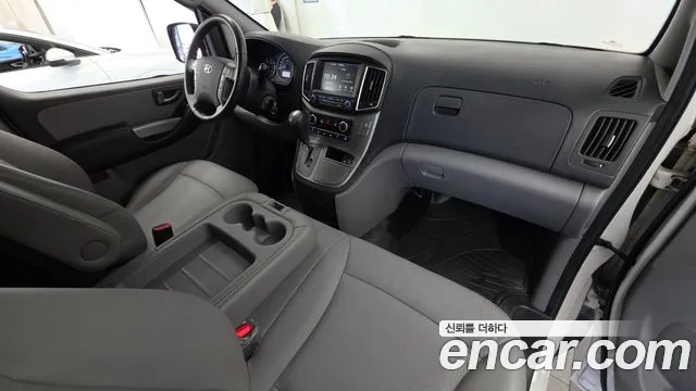 Hyundai Starex 2019 thumb 7