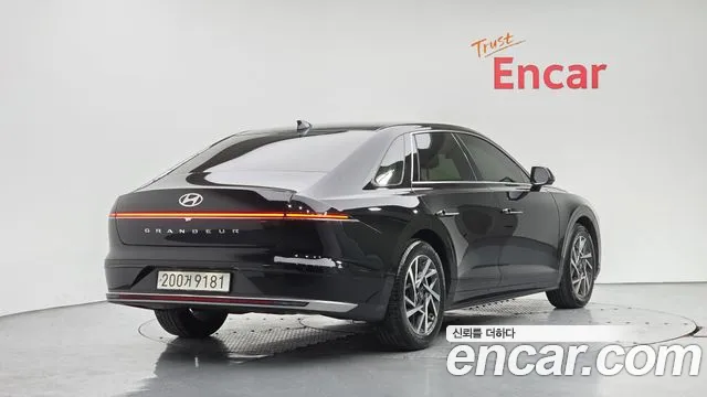 Hyundai Grandeur 2023 thumb 2