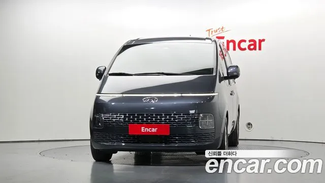 Hyundai Staria 2022 thumb 3