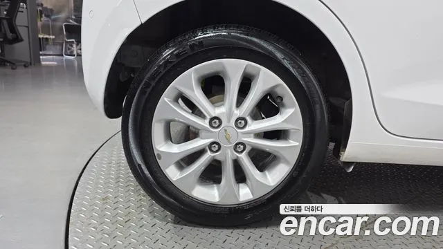 ChevroletGMDaewoo Spark 2022 thumb 5
