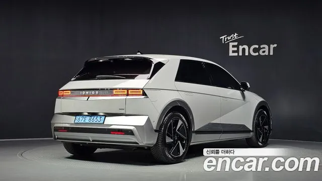 Hyundai IONIQ 5 2024 thumb 2