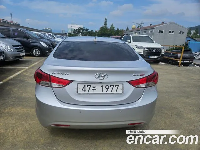 Hyundai Avante 2012 thumb 2