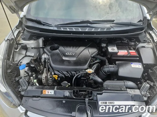Hyundai Avante 2012 thumb 7