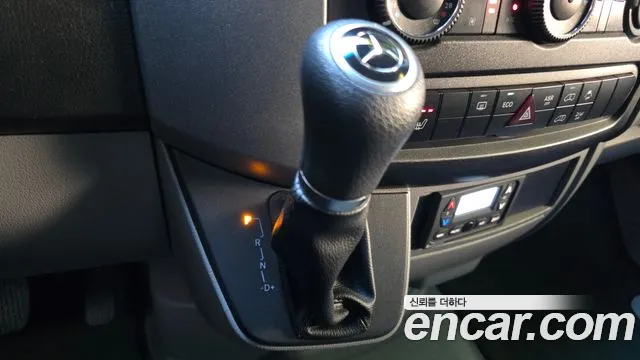 Mercedes-Benz Sprinter 2017 thumb 9