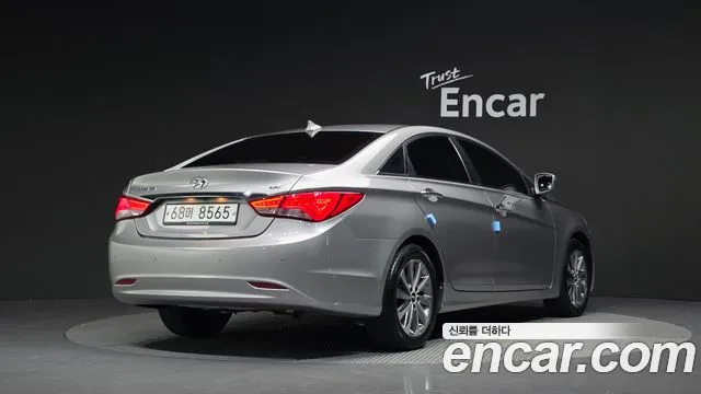 Hyundai Sonata 2013 thumb 2