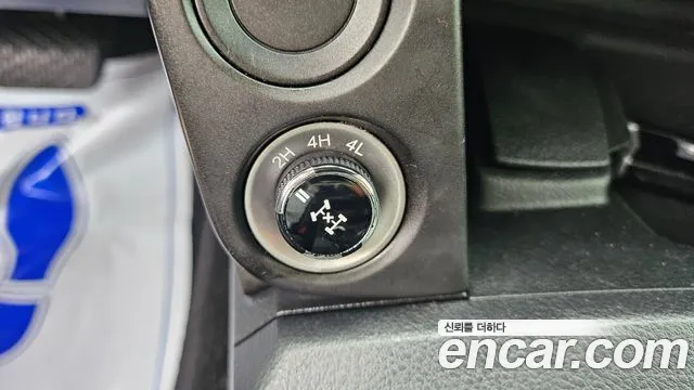 KG_Mobility_Ssangyong KORANDO 2016 thumb 12