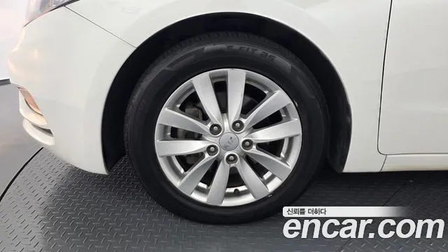 Kia K3 2014 thumb 5