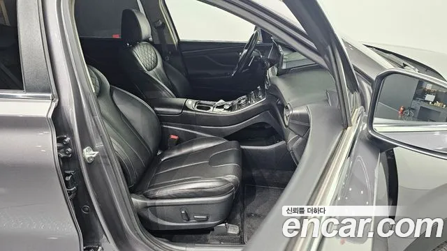 Hyundai Santa Fe 2021 thumb 9
