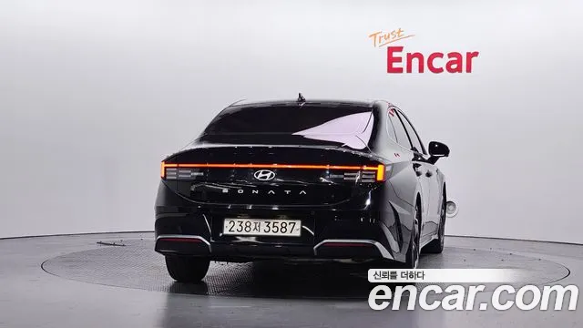 Hyundai Sonata 2023 thumb 4