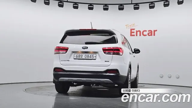 Kia Sorento 2015 thumb 4