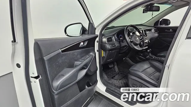Kia Sorento 2015 thumb 10