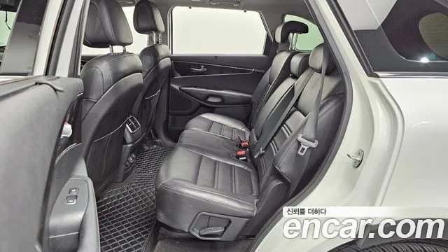 Kia Sorento 2015 thumb 11