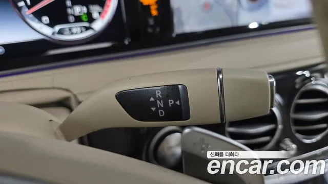 Mercedes-Benz S-Класс 2017 thumb 9