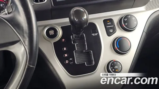 Kia Ray 2015 thumb 9