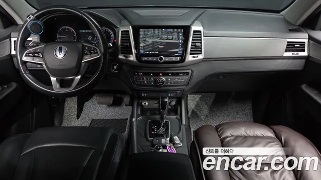 KG_Mobility_Ssangyong Rexton 2019 thumb 7
