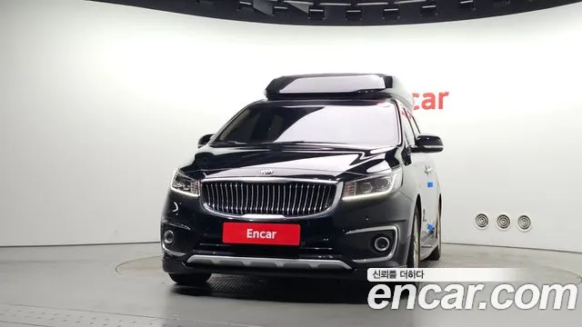 Kia Carnival 2016 thumb 3