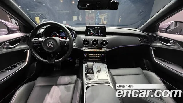 Kia Stinger 2019 thumb 7