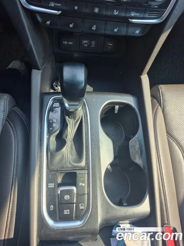 Hyundai Santa Fe 2019 thumb 7